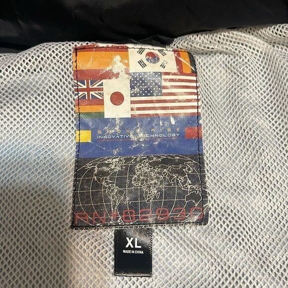 SMOKE RISE WINDBREAKER JACKET - Picture 6 of 12
